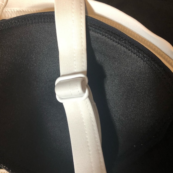 Jag black and white one piece swimsuit - Picture 10 of 10